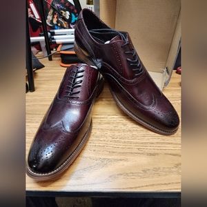 Burgundy dress shoes